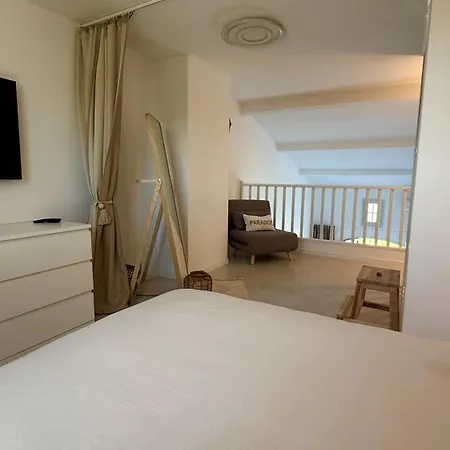 Appartement Duplex Vue Bord De Dernier étage