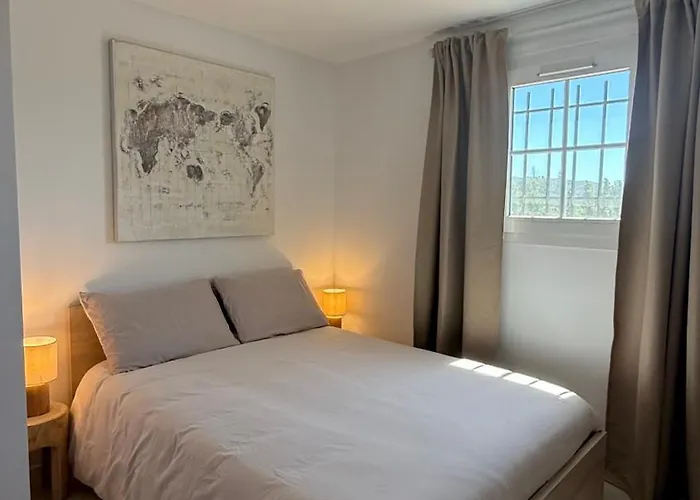 Duplex Vue Bord De Dernier Etage * Gassin