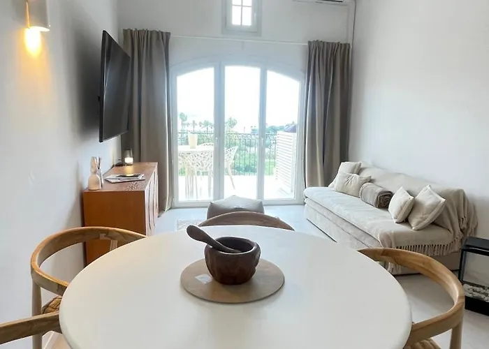 Duplex Vue Bord De Dernier Etage Gassin